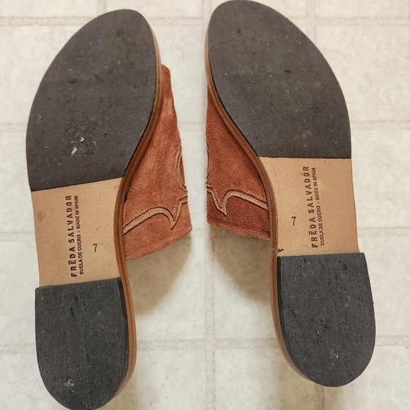 Freda Salvador Slip On SZ 7 - Picture 3 of 4